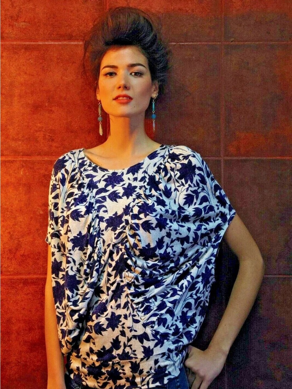 THE PODOLLS Anthro “Two Rivers” Floral Artisan Slouchy Short Sleeve Top Medium
